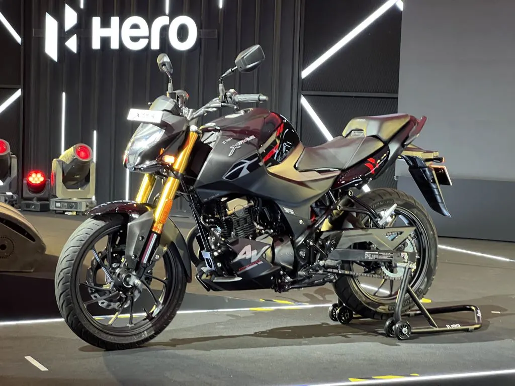 Hero Xtreme 160R 4V Features